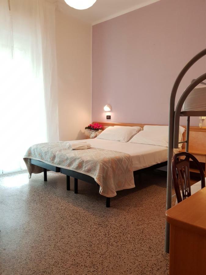 Jammin' Beach Hotel Rimini Extérieur photo