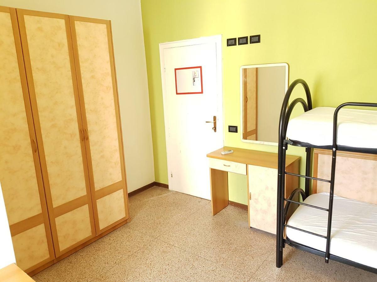 Jammin' Beach Hotel Rimini Extérieur photo